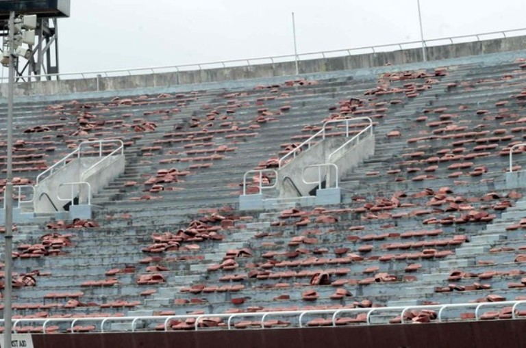 run-down-national-stadium-lagos-Bella-Naija